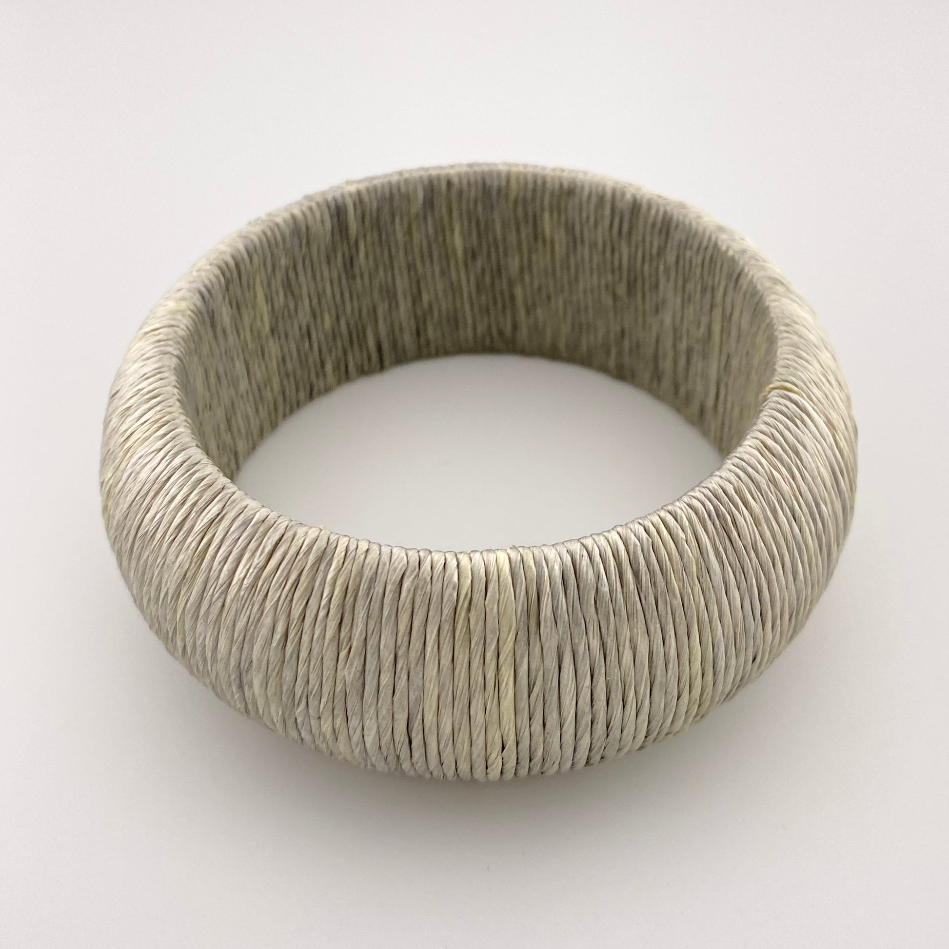 bracelet with thread