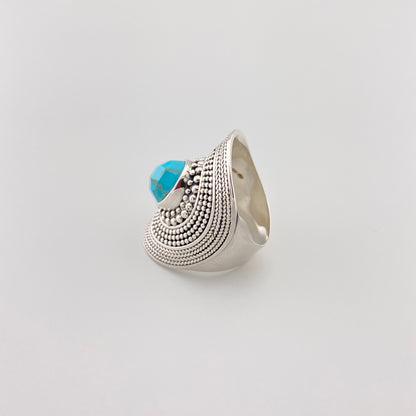 Szeroki srebrny pierścionek turkus
